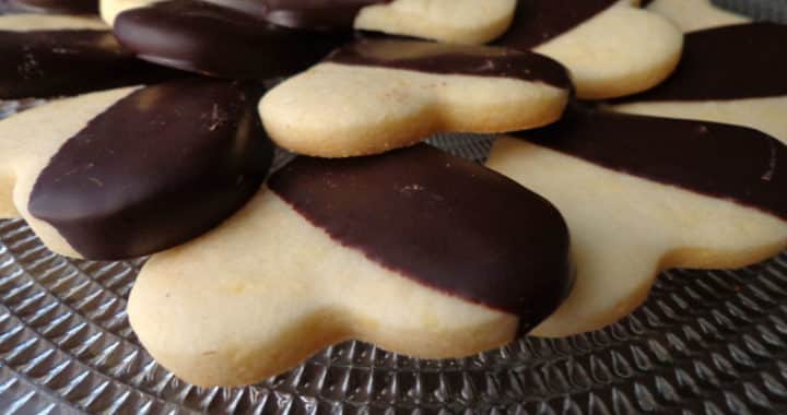 ricetta biscotti al burro e cioccolato
