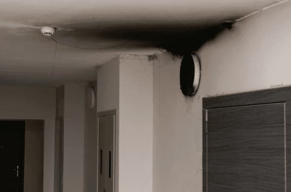 Come pulire i muri dopo un incendio