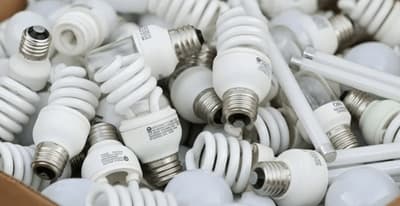 Rifiuti elettrici da illuminazione